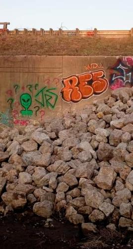 Screenshot_20251228_201746_Photos~2