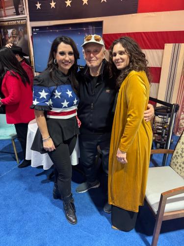 2CDEE284-9502-4000-998C-C58C3538F9E5