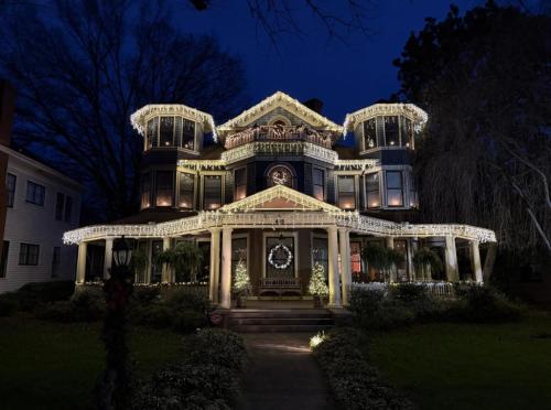 RDT_20251206_1757225523922568057651242