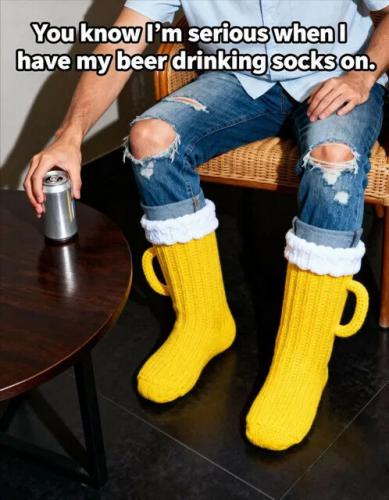 beer-drinking-socks