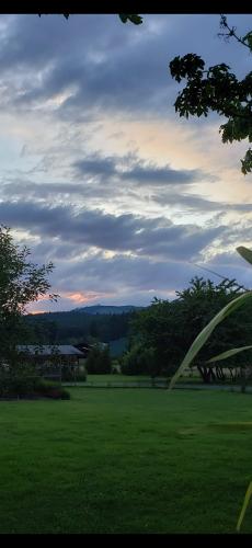 Screenshot_20251210_151650_Photos