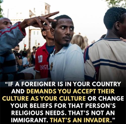 6a6a18cf79d17cab0e5ee6faea7b4fd36b19a77d8a2d646a7ee950c50cbb20d4_1