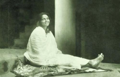 ,       ,        423193798_7468111