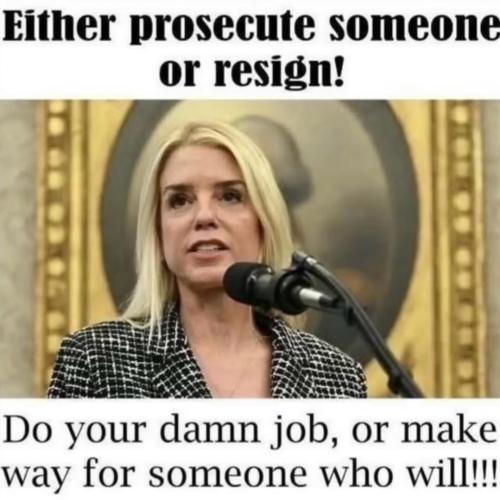 e223050e4bb0f5983a53a152b5f5feeae1883ca194fbf68b03458d5fddf3dd44_1