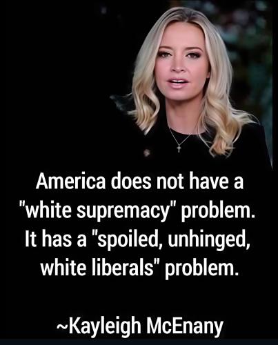 Low-614071888_10230130118184159_3808914551728315787_n-recover v2-0.8x