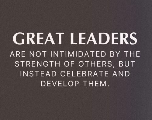 1-Leaders Celebrate Others Success