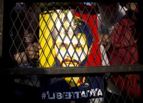 AP_Lopez_graphic_poster_800.jpg[1]