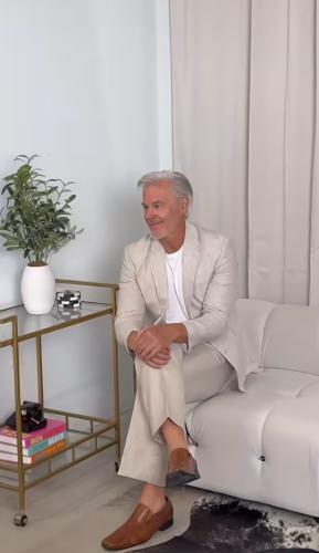 39F7F426-1D4D-4434-BACC-FFCB1679B1E2