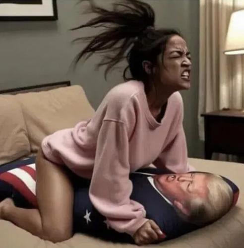 aoc-bang-trump