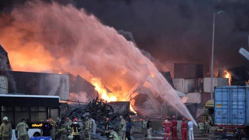 skynews-iran-explosion-port_6900112[1]