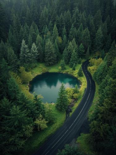 644044866_2062371708007214_2478129640675982117_n