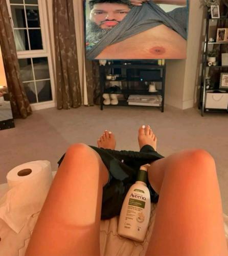 7C735E7E-94A0-4A1F-997C-264A0A84C502