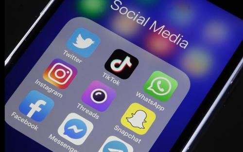 social-media-1024x641