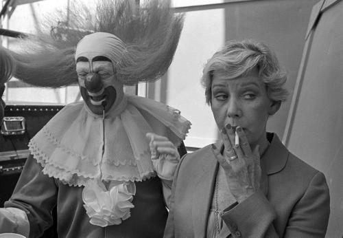 7A8796E6-FAF5-43DC-A168-6CA901D21F15