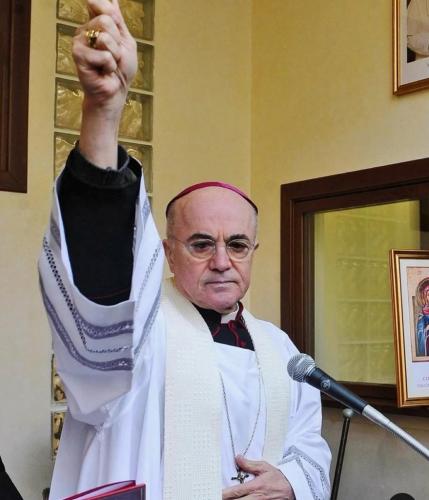 5DED4727-52EB-487C-813B-E64182E754EB