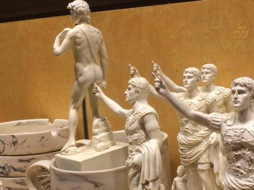 x-main-qimg-330f492b5f4c5ecd88ff80fc6ea9c333-c