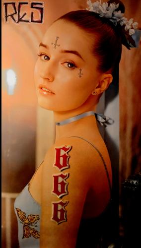 Screenshot_20260417_233419_Photos~2