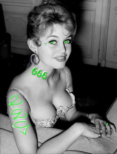 964d35fa-263d-428b-bc35-94e1a165c0c3~2