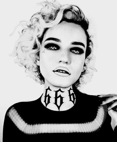 3c8c7265-7f35-4dc9-b94c-445402d59330~18