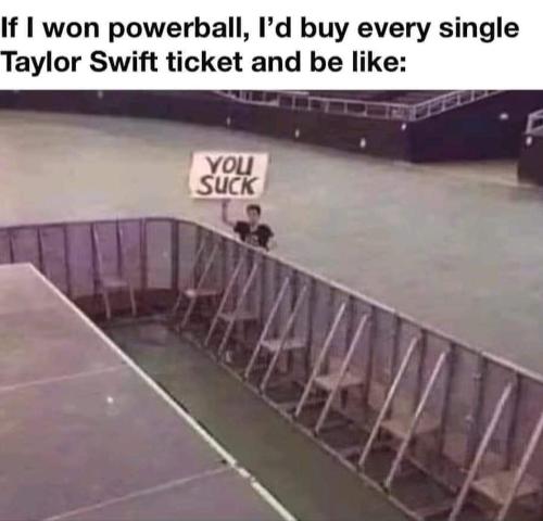 3736