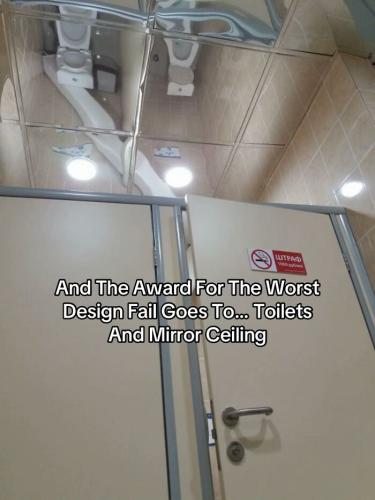 funny-design-fails-looks-not-real-5-6a338fba942a7__700