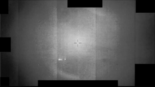 HSg9cyMbkAA-mV1