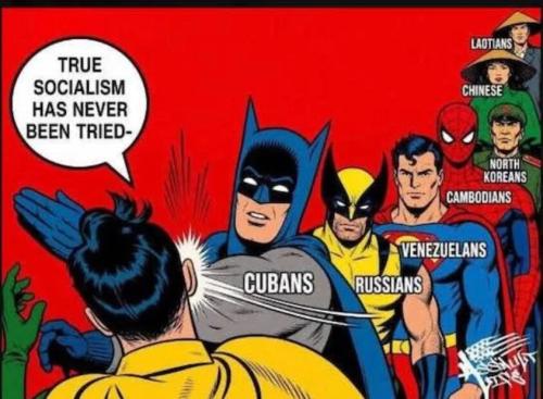 SUPER HEROS SOCIALISM
