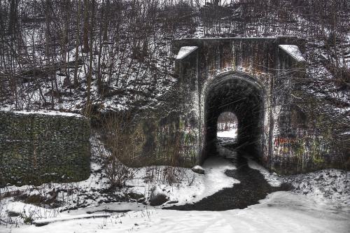 Screaming Tunnel, Canada 1