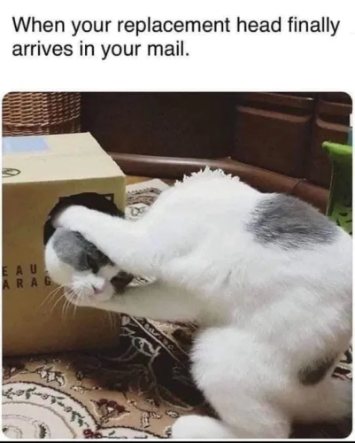 6736