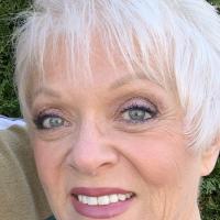 Gail Gravell
