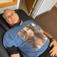 Harold W Hamblet