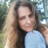 Angela D Mauger