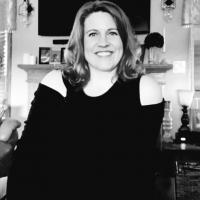 Nora Phillips