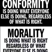 Lynne Lefebvre
