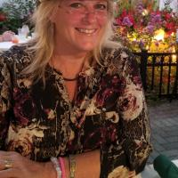 Karen Reifinger