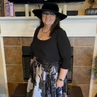 Linda Stapleton