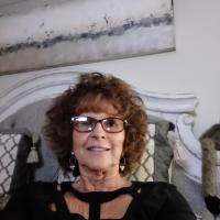 Elaine Hiatt