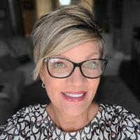 Helen Macy