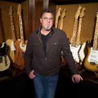 Vince Grant Gill