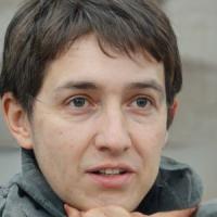 kinij