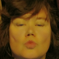 Naomi Holton
