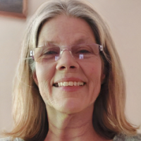 Sandra Bonds