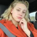 Lauren lane