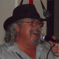 Anthony Saxton
