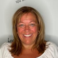 Toni Ryder