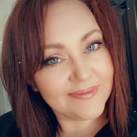 Stephanie Hutchinson